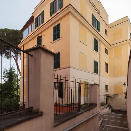 Apartment Guesthost - Monteverde Classy Rome